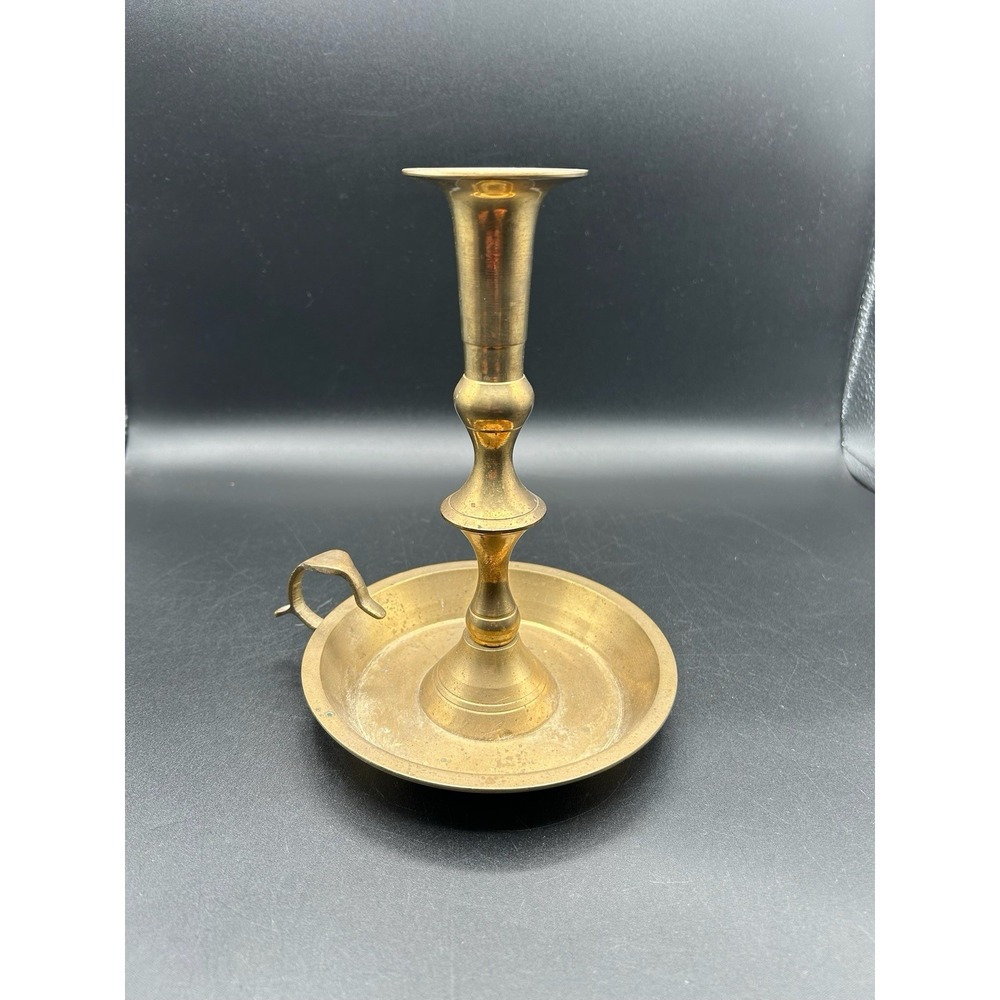 VTG Brass Chamberstick Candlestick Holder Drip Pan Thumb Rest Finger Loop